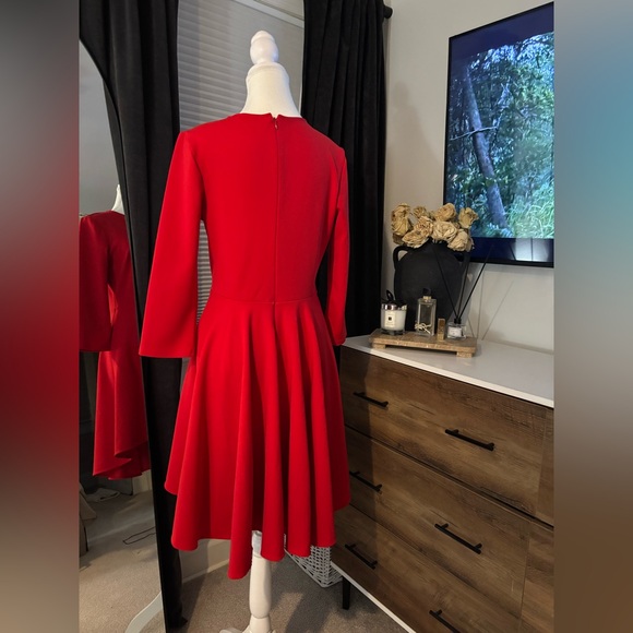 Express Scarlet Long Sleeve Dress - Picture 5 of 8